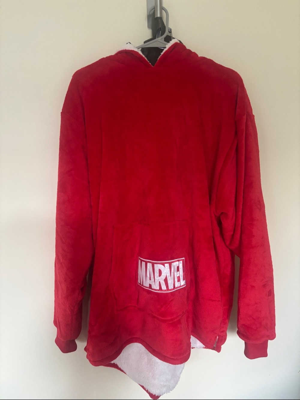 Marvel Red Plush Hooded Blanket with White Sherpa Trim